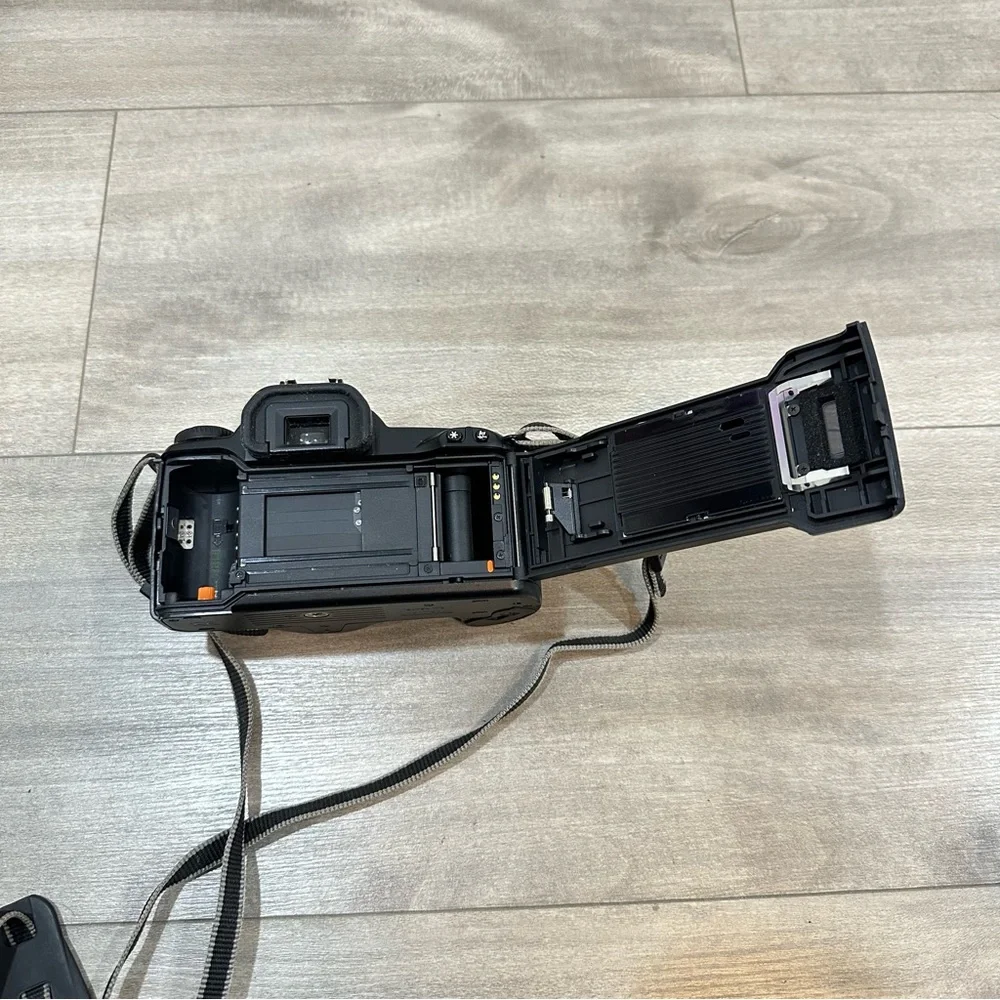 Canon EOS 3000 SLR Film Camera